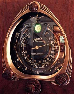 [Zenith 12S267 dial closeup]