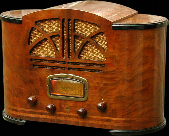 [Emerson 107 front view]