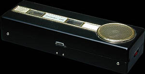 [Encorder with cover closed]